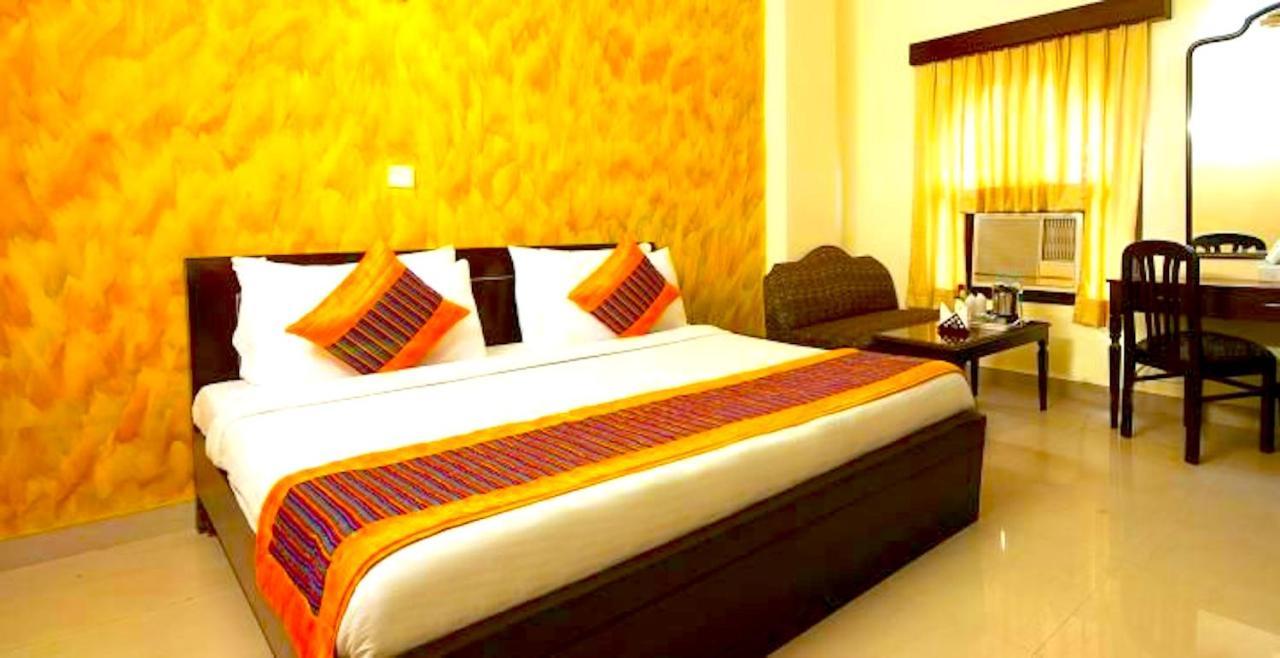 Hotel Milan Deluxe Neu-Delhi Exterior foto